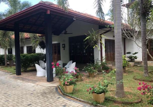 Boutique Hotel For Sale in Wadduwa