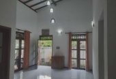 Luxury House For sale in Athurugiriya