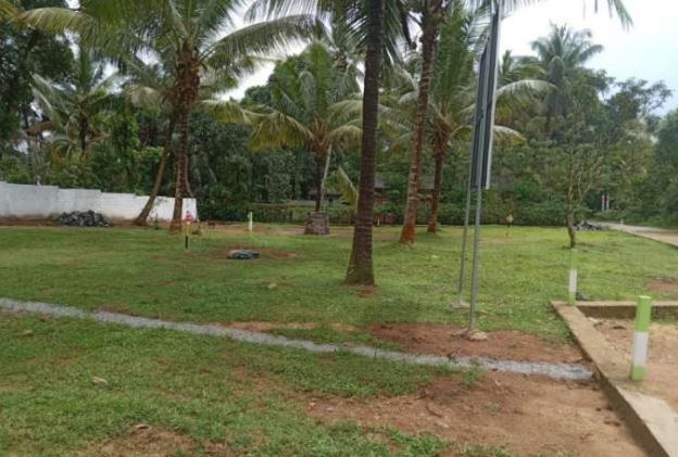 Land for sale in Homagama