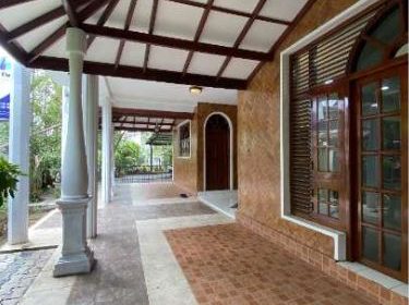 Luxury house for sale in Kiribathgoda