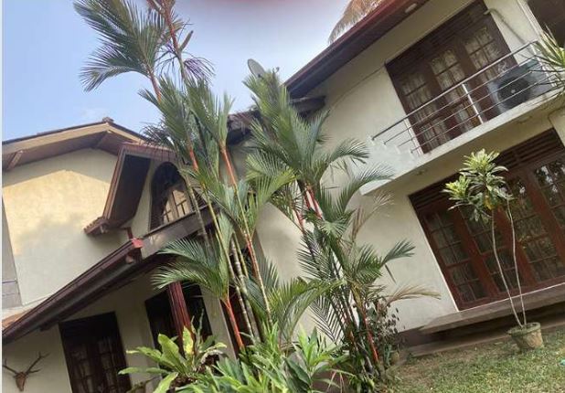 Gampaha Two floors house for rent