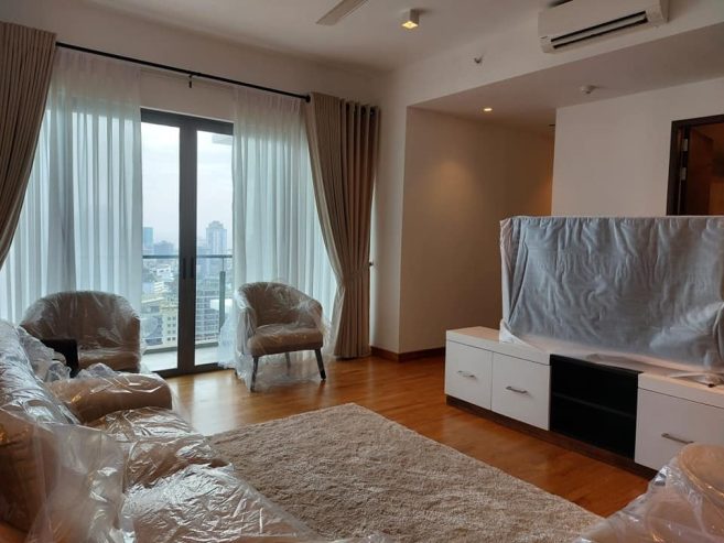 Luna tower – 03 Rooms Furnished Apartment for Sale